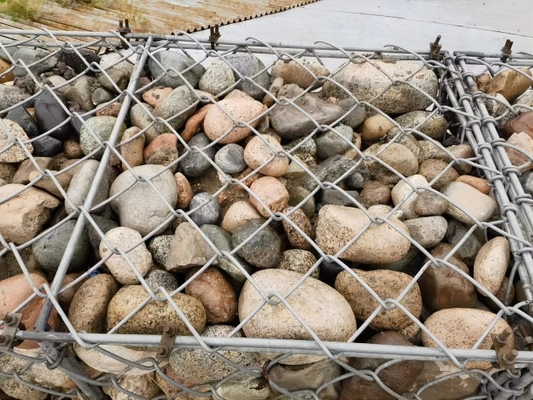 Kontrola powodzi 3,2 mm Gabion Mesh Klatka Do kamienia worek pudełka gabion Rzeka napełnienie worki gabion