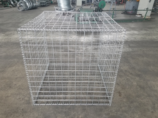 100*100 mm Rozmiar otworu Wojskowe bariery  po galwanizacji do skutecznego powstrzymania