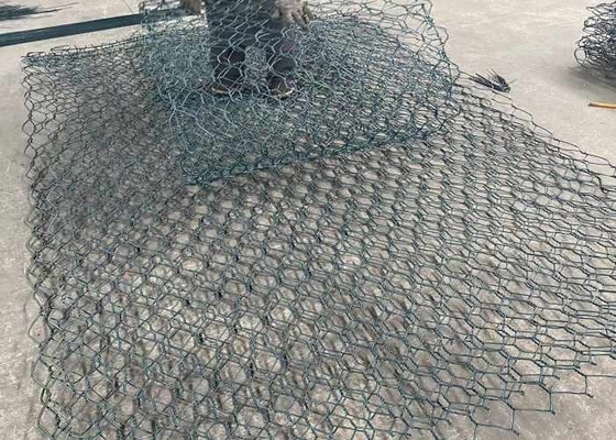 Galfan High Tension 60x80mm 2.4mm Gabionowa siatka druciana do ochrony rzeki