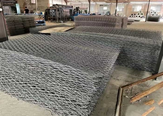 Ekologiczne metalowe kosze z gabionu srebrne ocynkowane / powlekane PVC