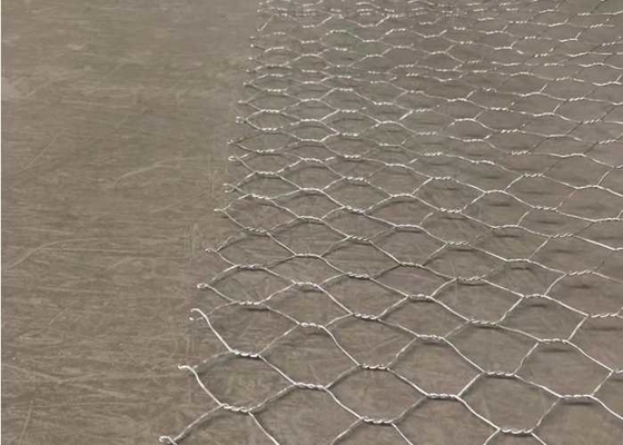 Wytrzymały materac gabionowy  o średnicy drutu 3,0 mm-4,0 mm sześciokątny