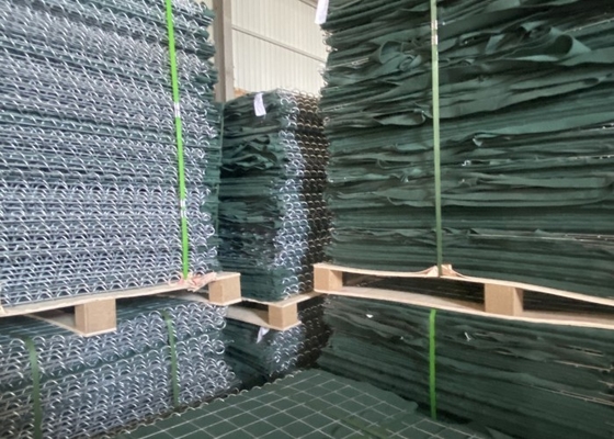 5.0mm Płytka drutu z siatką bariera wojskowa o masie tkaniny geotekstylowej 300 g/m2